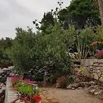 House Jakov Casa de Férias *