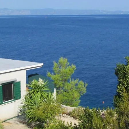 House Jakov