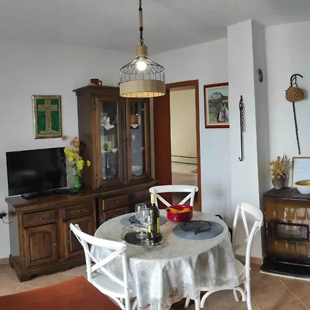 House Jakov *